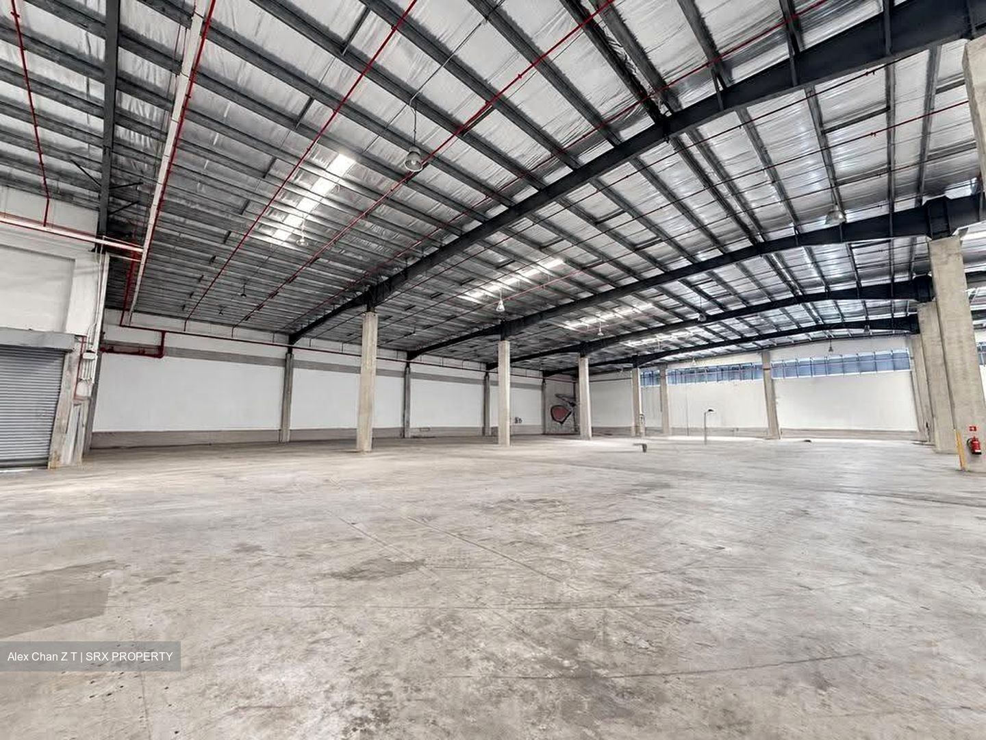 Tuas Avenue 12 (D22), Warehouse #626015301